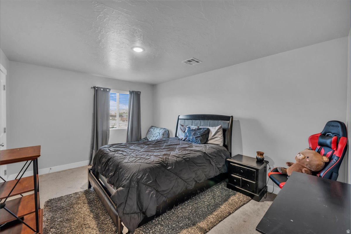 SAGE CANYON - Residential