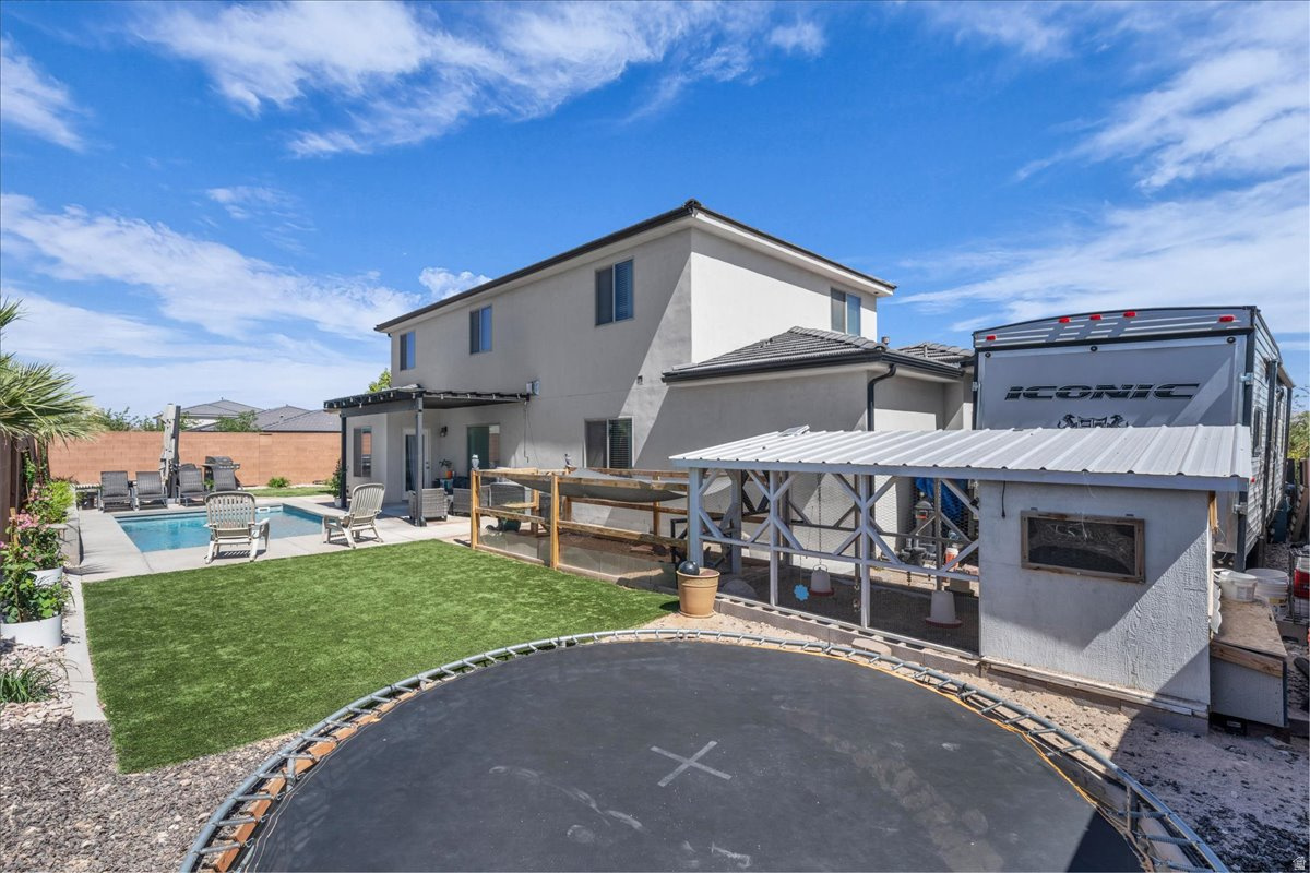 SAGE CANYON - Residential
