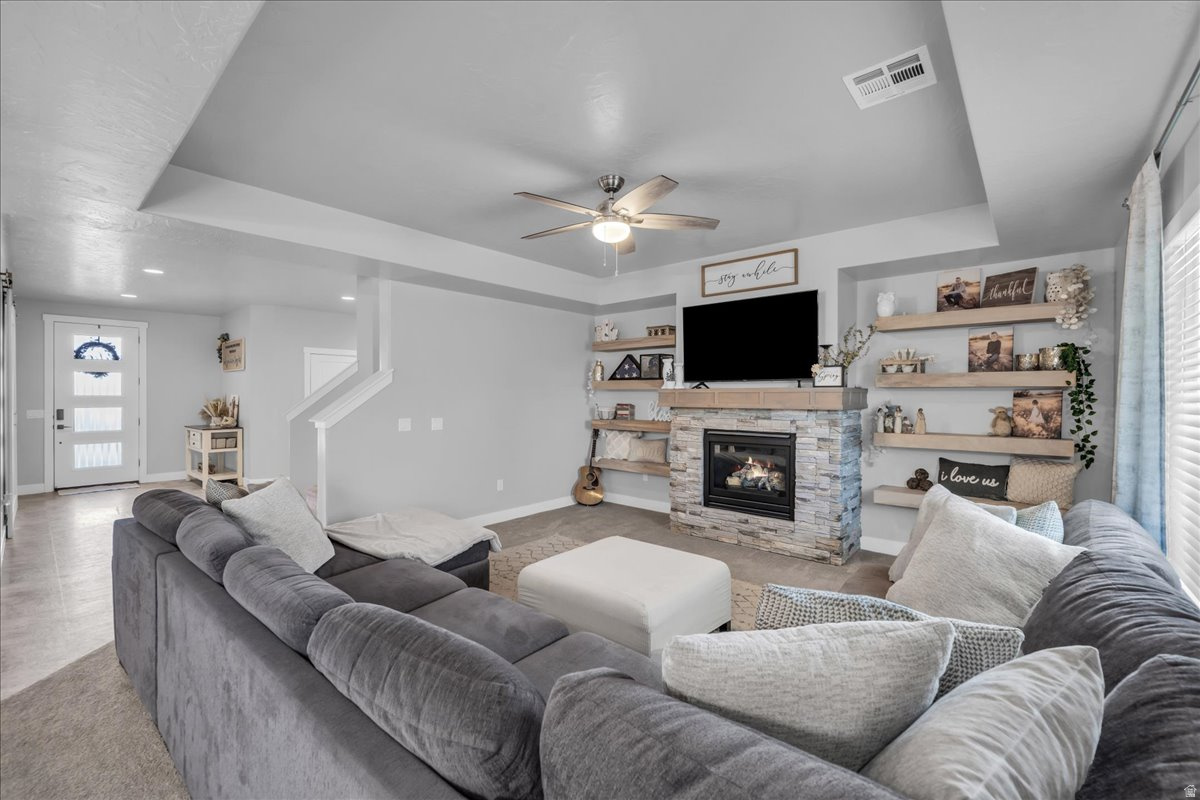 SAGE CANYON - Residential