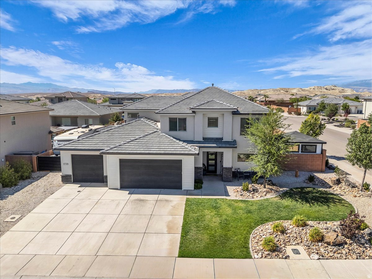 SAGE CANYON - Residential