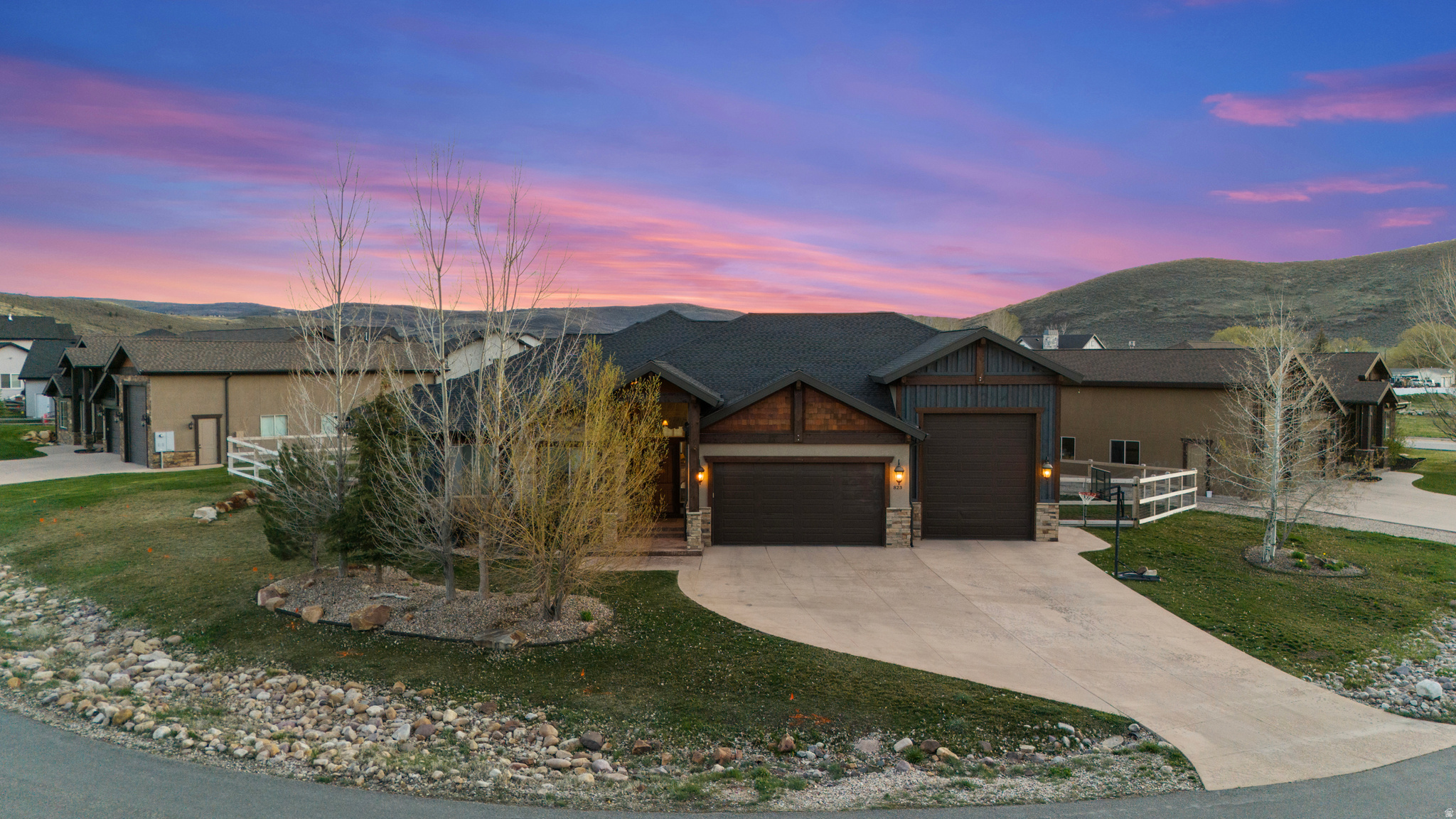 SUMMIT HAVEN - Residential