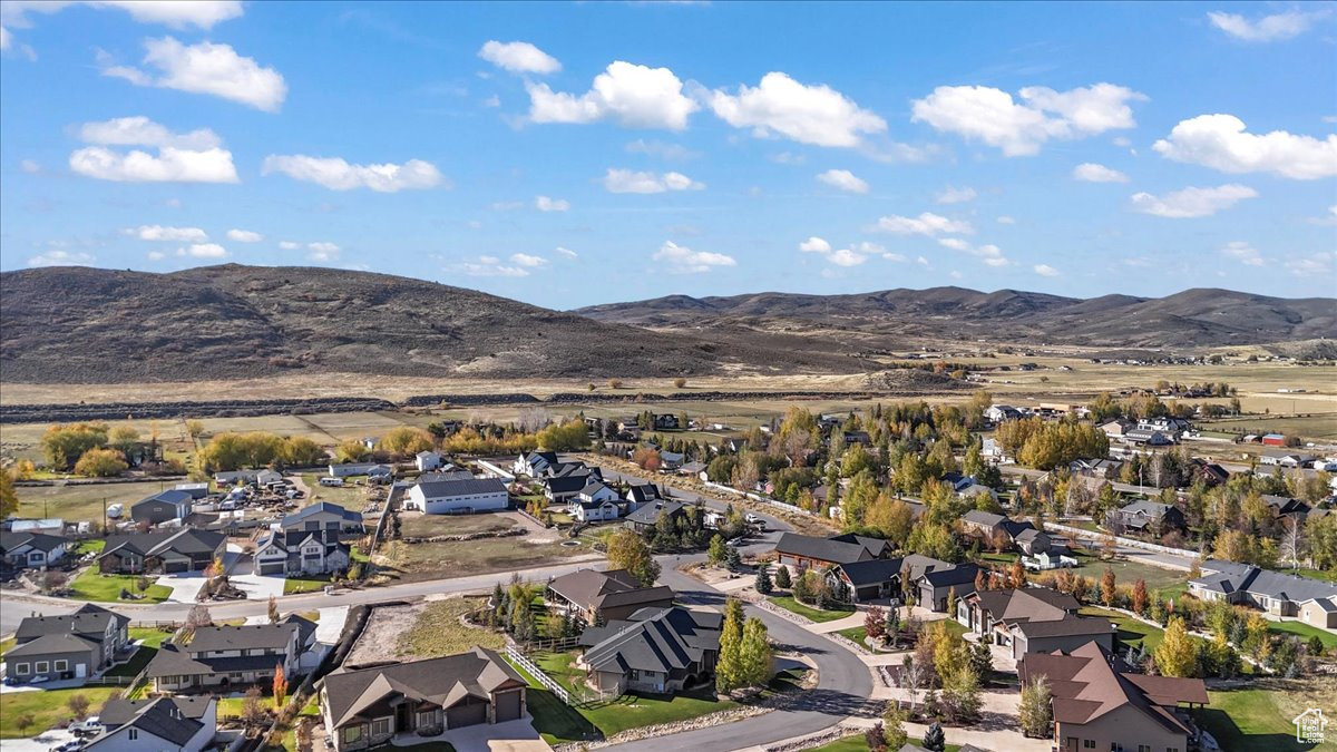 SUMMIT HAVEN - Residential