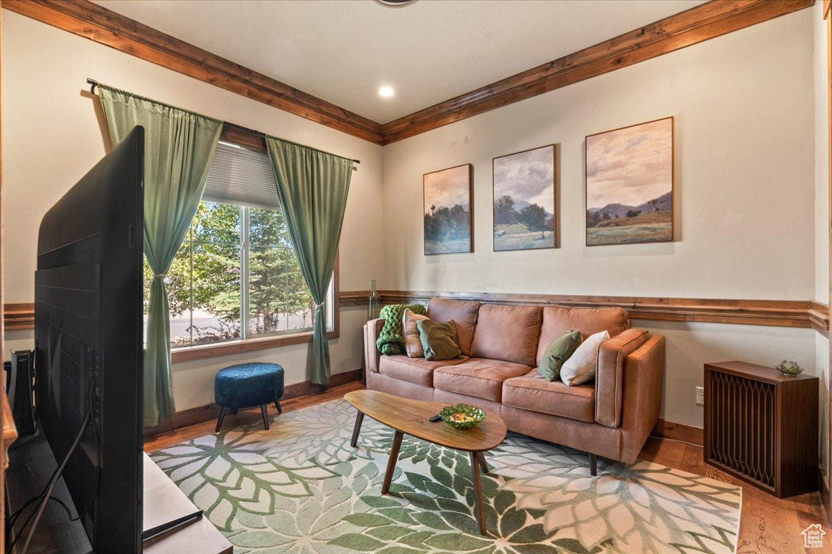 SUMMIT HAVEN - Residential