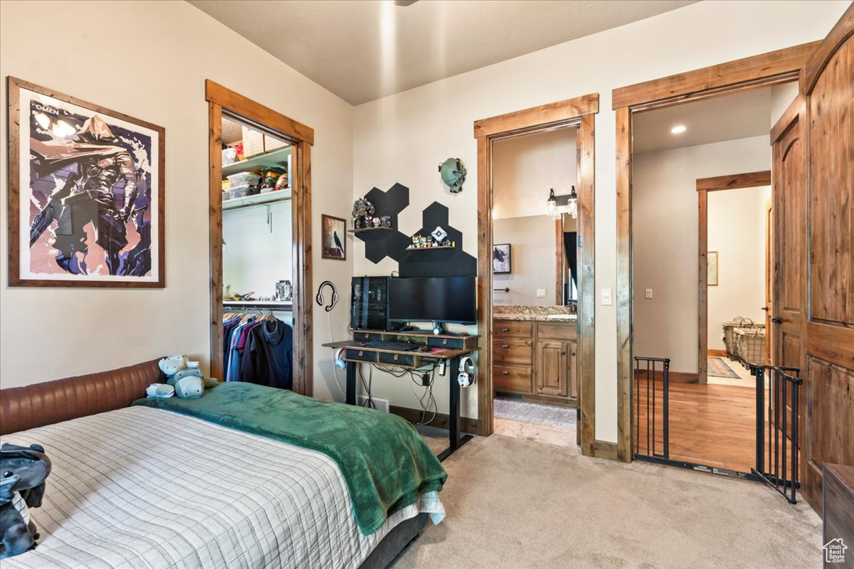 SUMMIT HAVEN - Residential