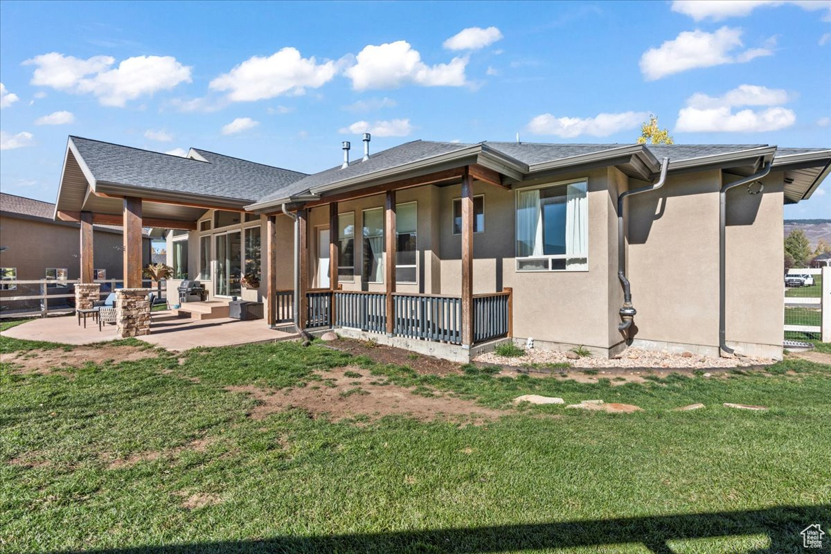 SUMMIT HAVEN - Residential