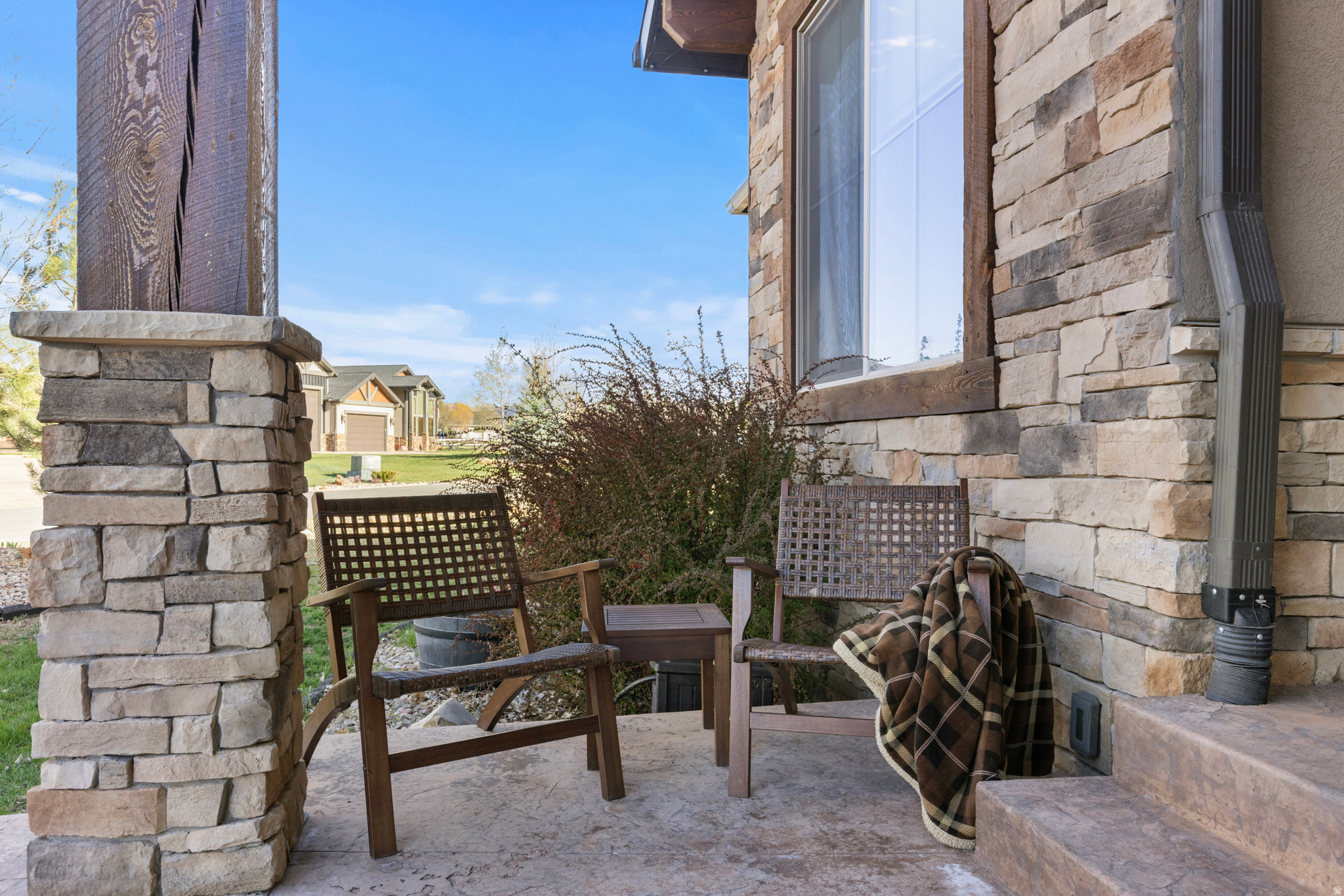 SUMMIT HAVEN - Residential