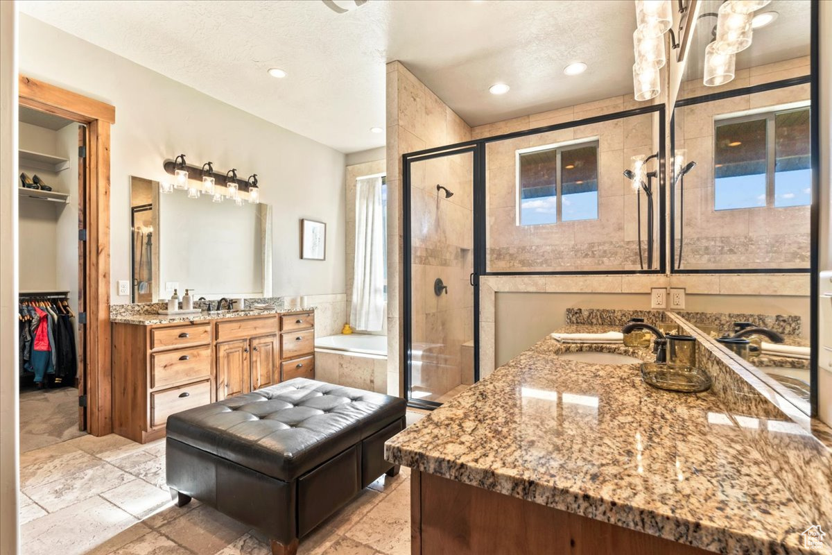 SUMMIT HAVEN - Residential