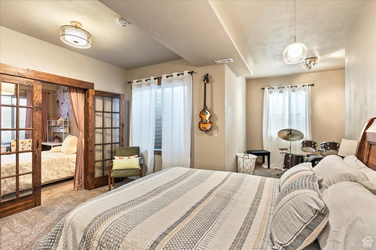 SUMMIT HAVEN - Residential