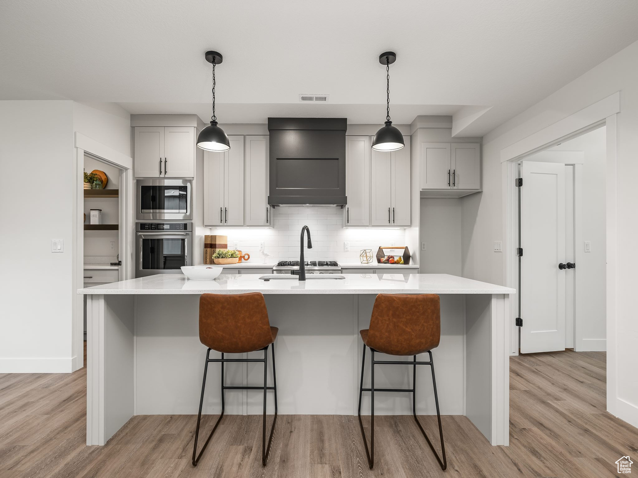 804 W 900, Springville, Utah image 2