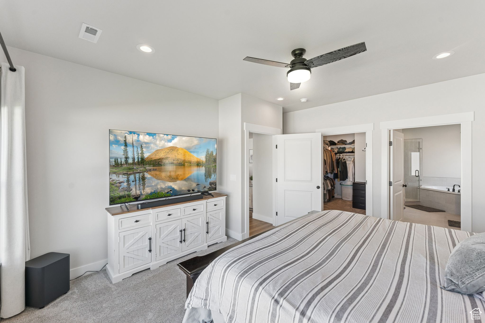 COTTAGES AT HARVEST FIELDS - Residential