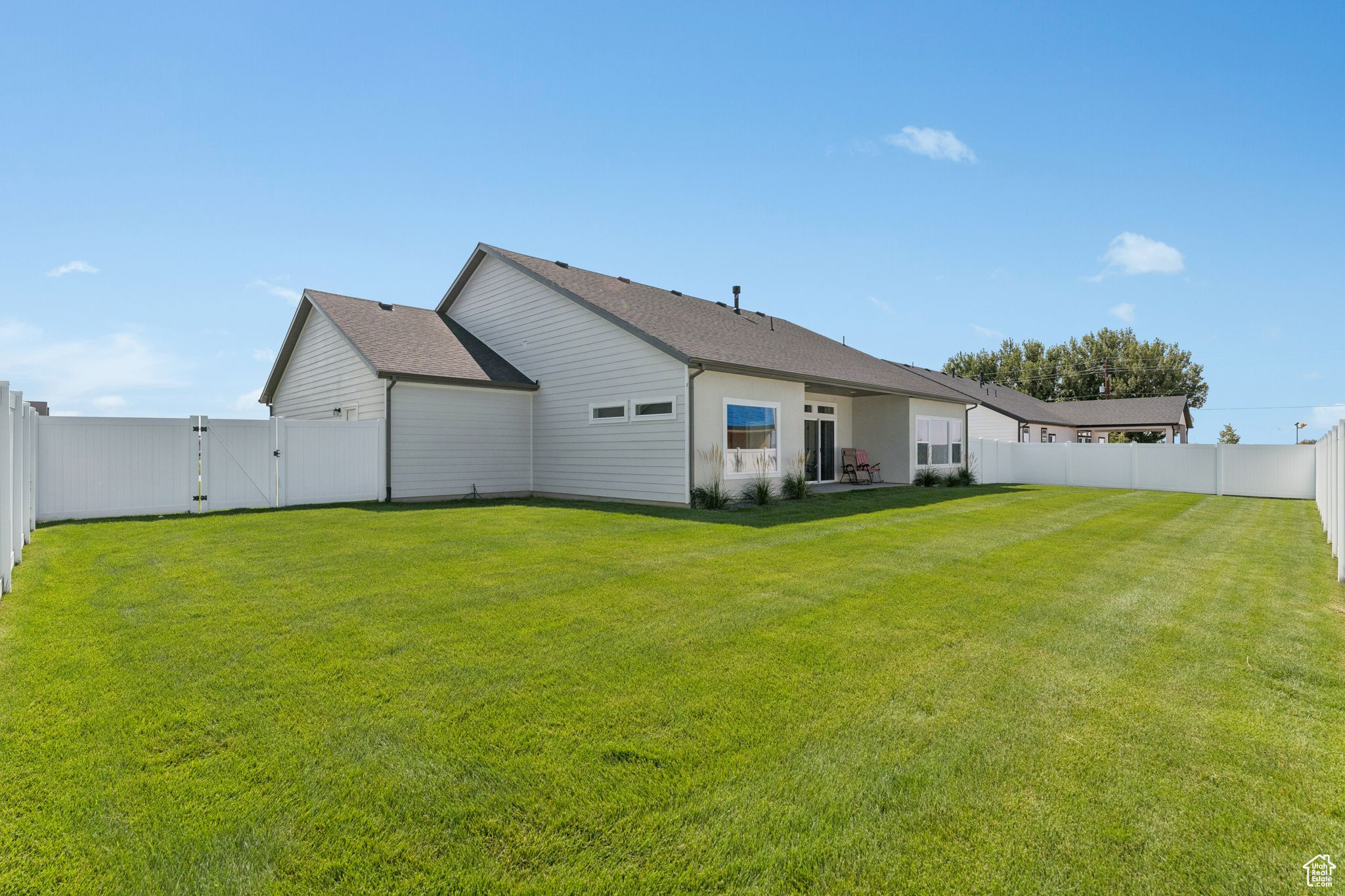 COTTAGES AT HARVEST FIELDS - Residential