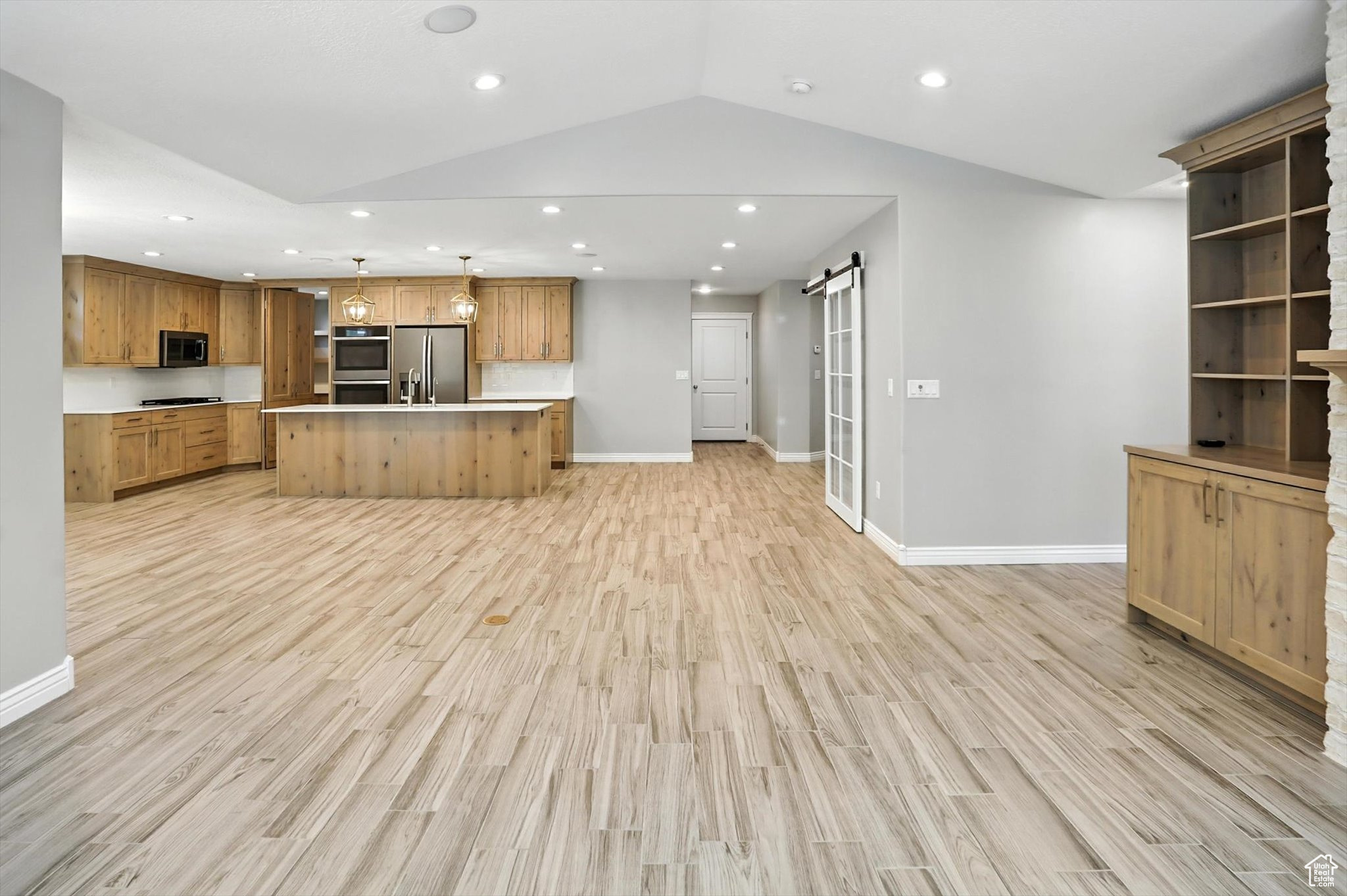 ORCHARD RIDGE ESTATES - Residential