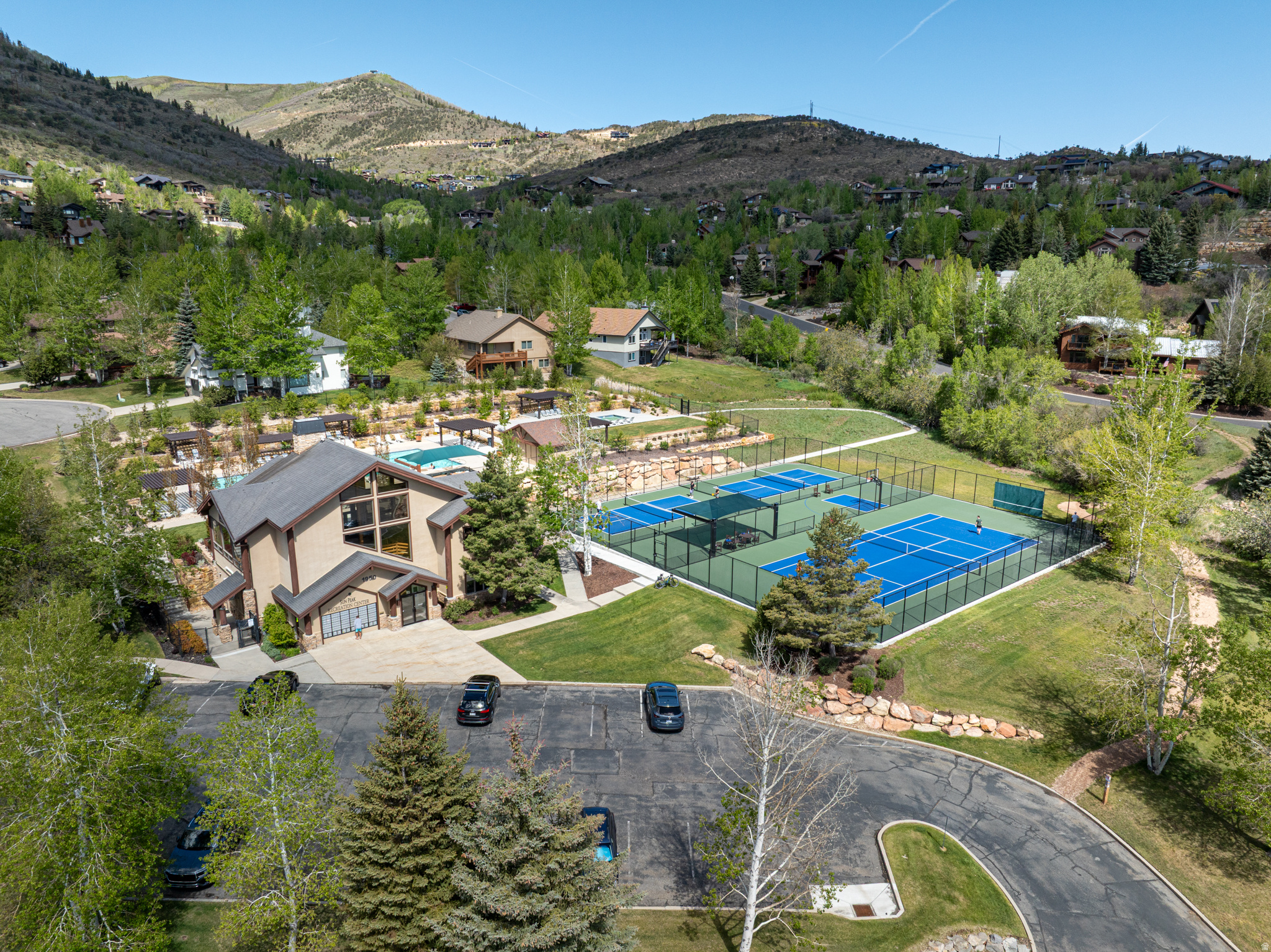 THE COVE AT SUN PEAK - Residential