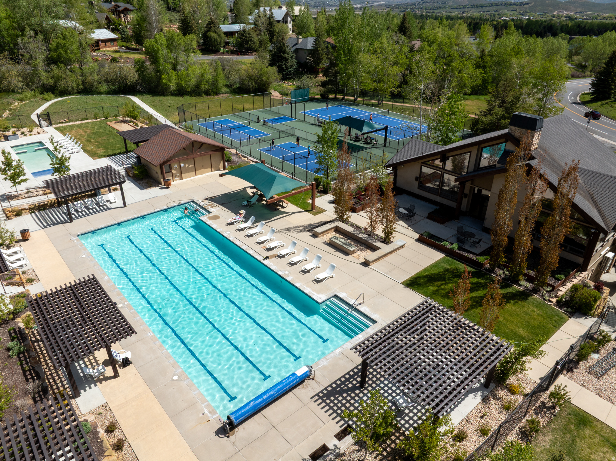 THE COVE AT SUN PEAK - Residential
