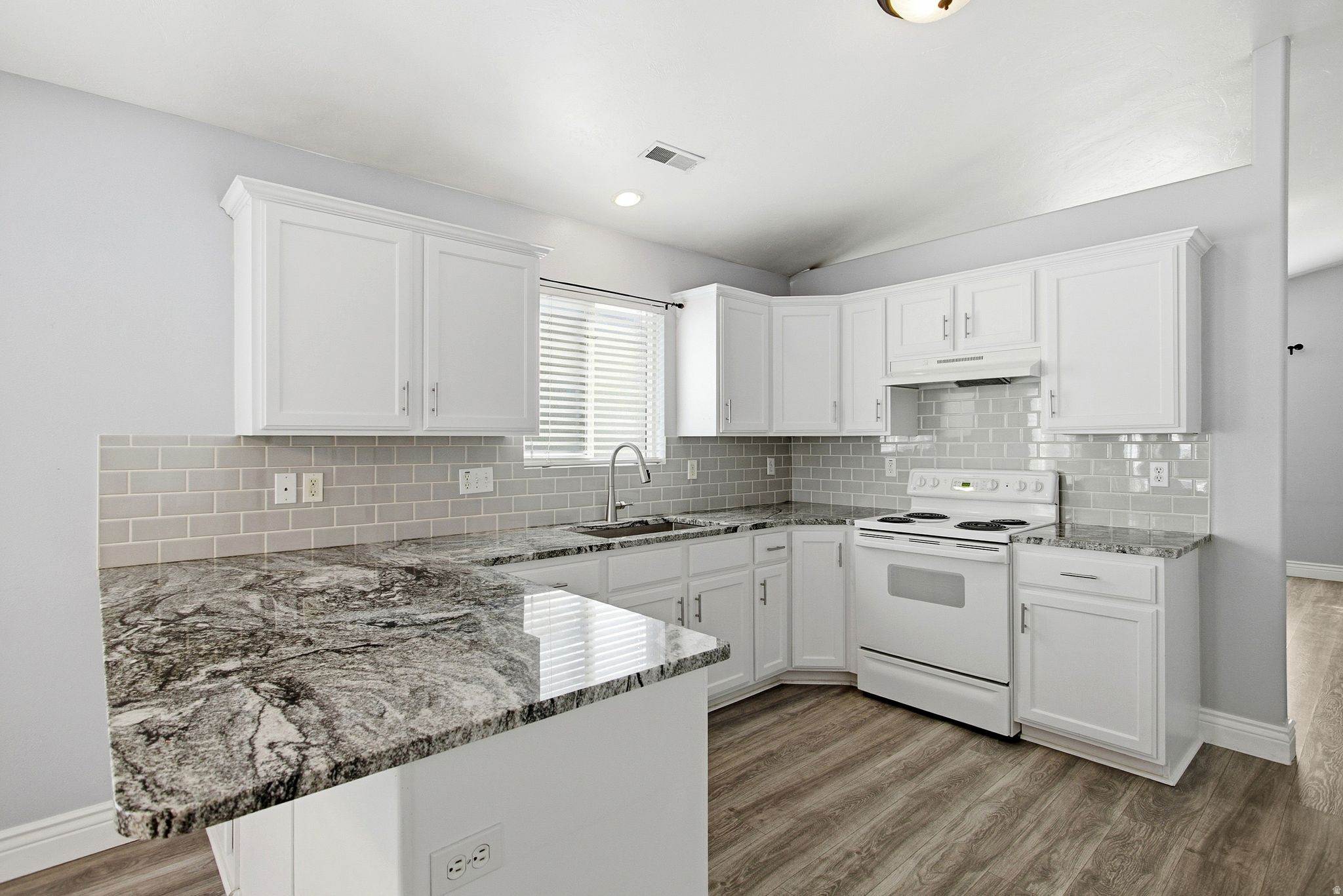 ANJEANETTE ESTATES A - Residential