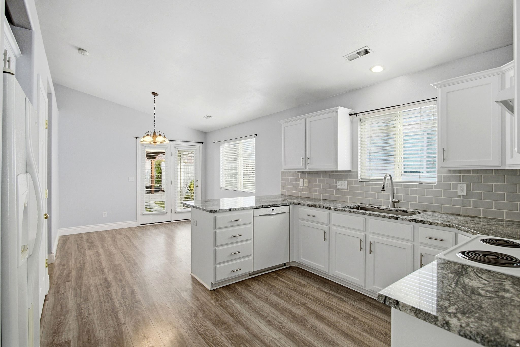 ANJEANETTE ESTATES A - Residential