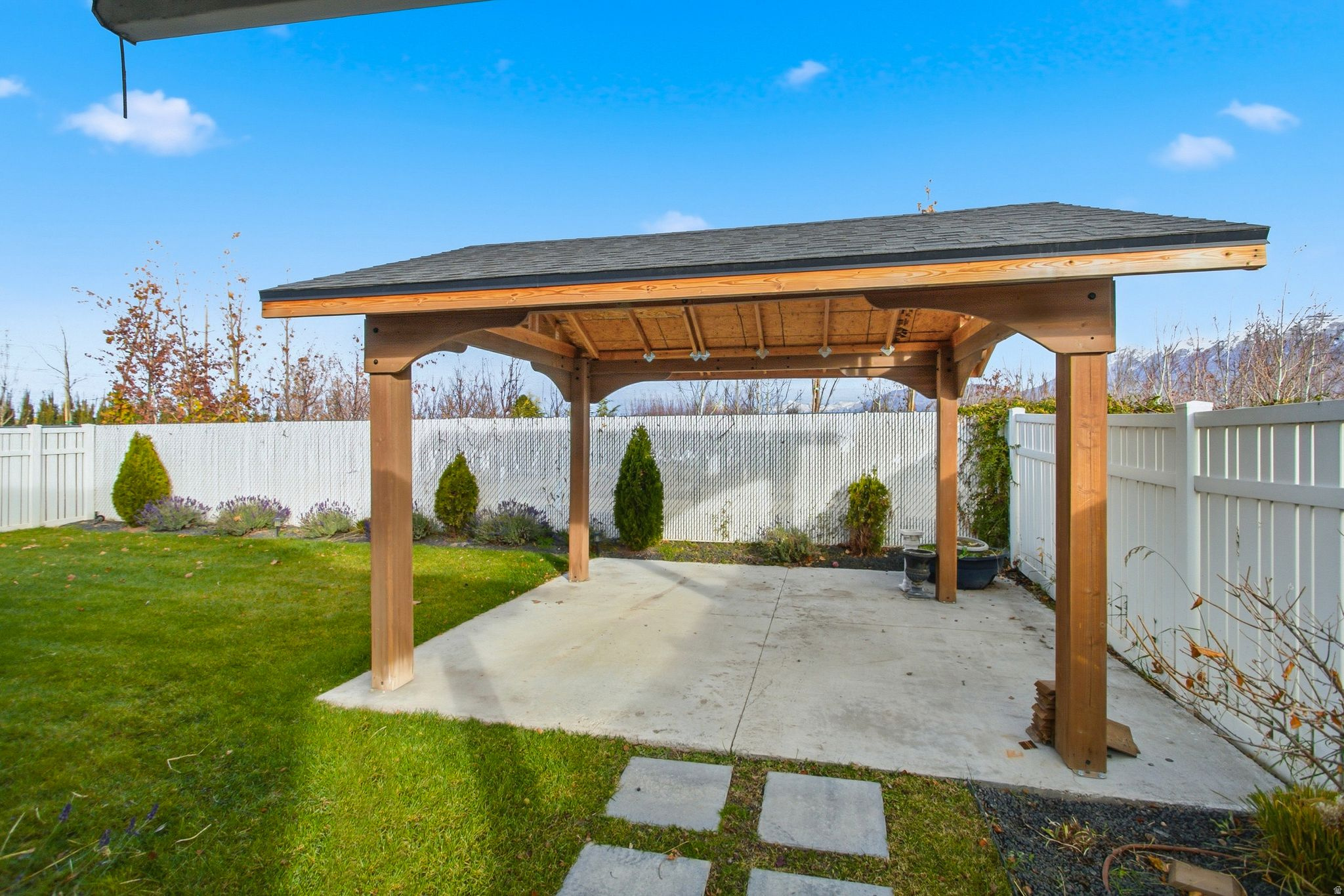 ANJEANETTE ESTATES A - Residential