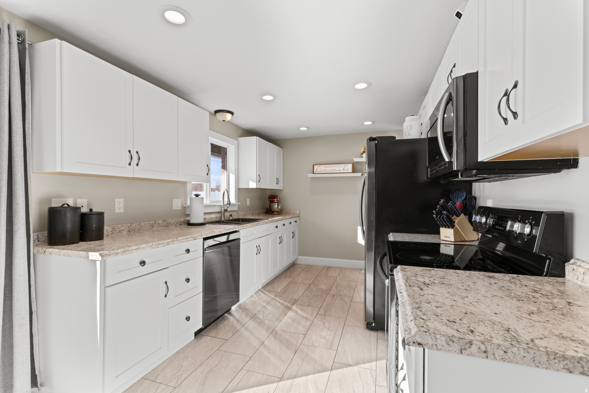 SUNSET HEIGHTS - Residential