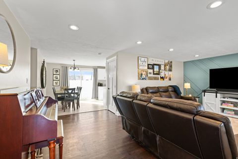 Tiny photo for 736 E SUNSET DR N, Brigham City, UT 84302 (MLS # 2130670)