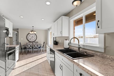 Tiny photo for 736 E SUNSET DR N, Brigham City, UT 84302 (MLS # 2130670)