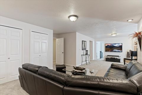 Tiny photo for 1924 N 2000 E, Layton, UT 84040 (MLS # 2149115)