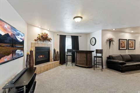 Tiny photo for 1924 N 2000 E, Layton, UT 84040 (MLS # 2149115)