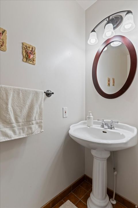 Tiny photo for 1924 N 2000 E, Layton, UT 84040 (MLS # 2149115)