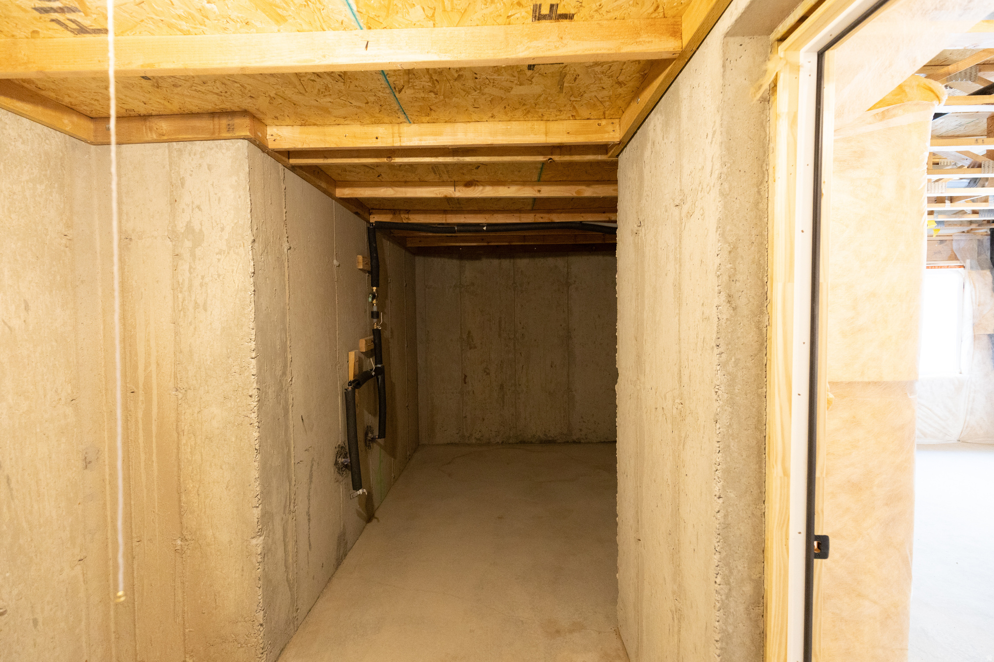 HIDDEN HOLLOW - Residential