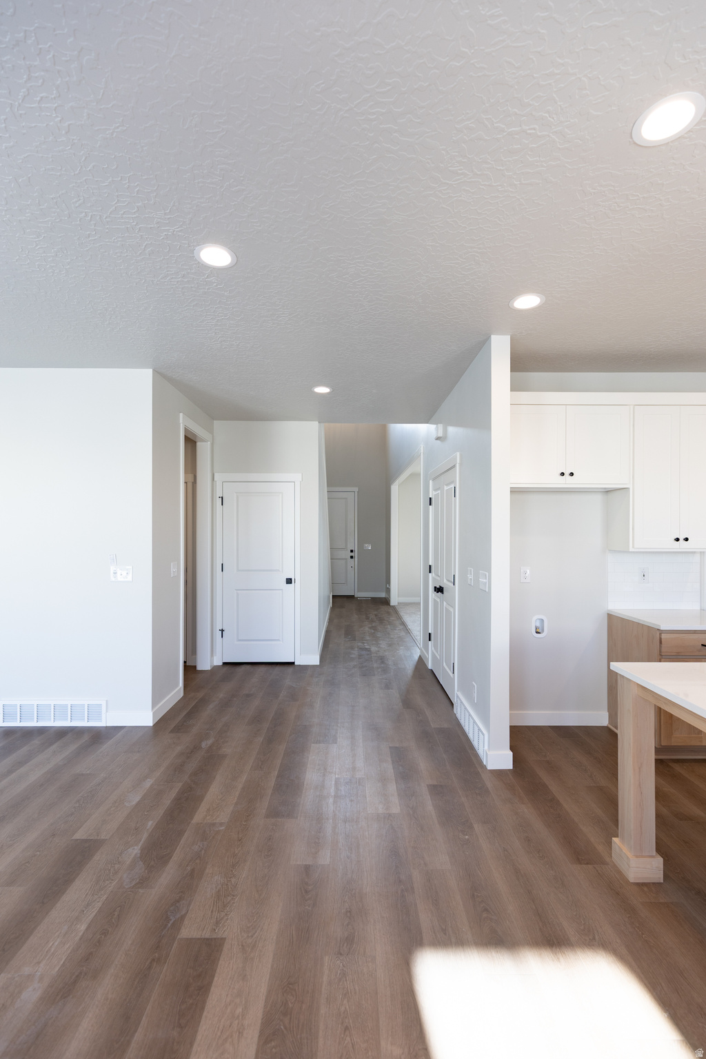 HIDDEN HOLLOW - Residential