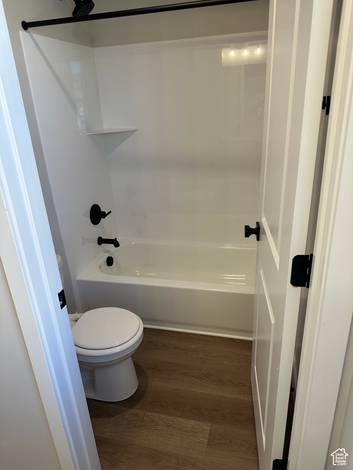 HIDDEN HOLLOW - Residential