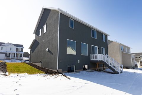 Tiny photo for 2929 E SERDAR LN #C23, Eagle Mountain, UT 84005 (MLS # 2113798)