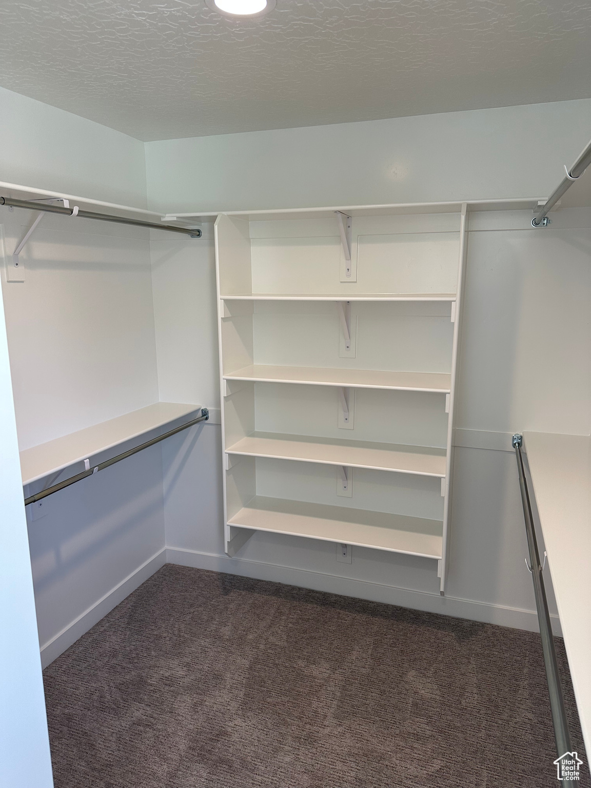 HIDDEN HOLLOW - Residential