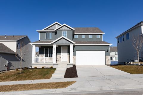 Photo of 2929 E SERDAR LN #C23, Eagle Mountain, UT 84005 (MLS # 2113798)