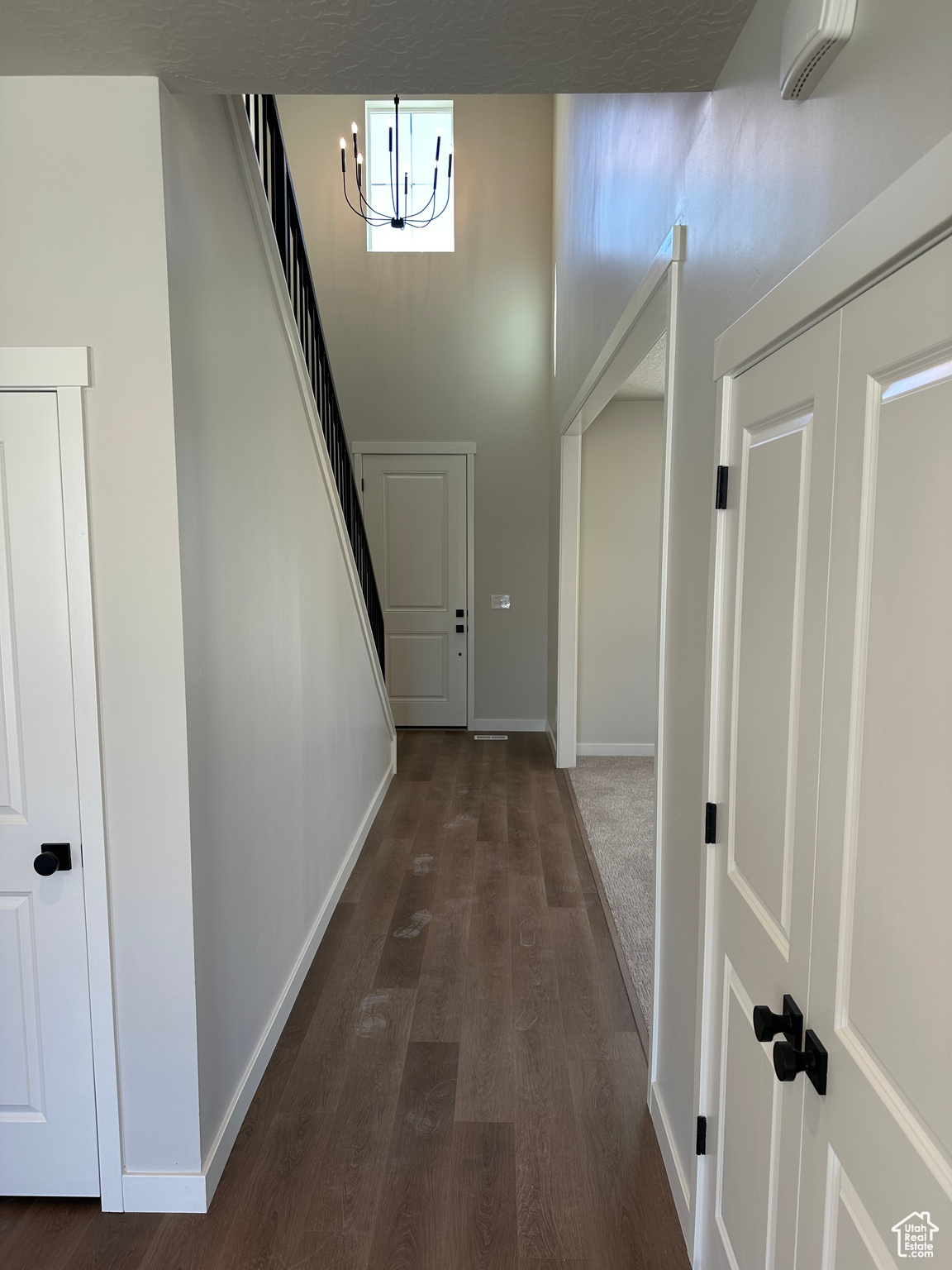 HIDDEN HOLLOW - Residential