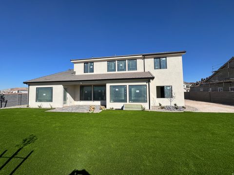 Tiny photo for 4456 S CLIMBER WHARF LN, Washington, UT 84780 (MLS # 2144945)