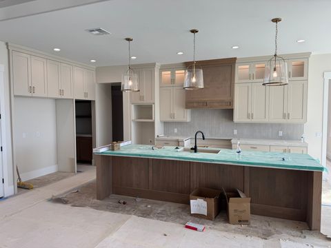 Tiny photo for 4456 S CLIMBER WHARF LN, Washington, UT 84780 (MLS # 2144945)