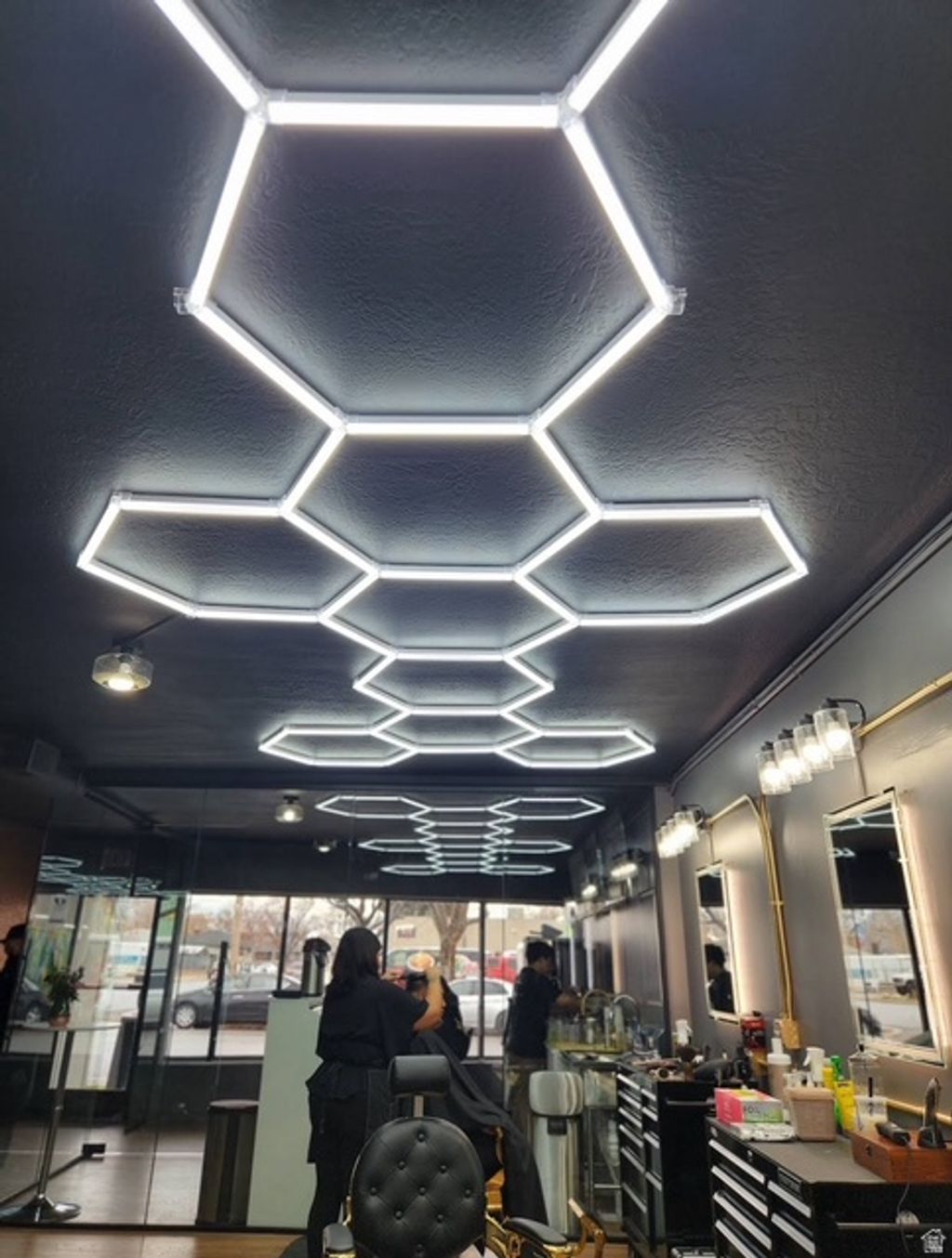 Photo of 25 E KENSINGTON AVE #E, Salt Lake City, UT 84115 (MLS # 2121342)