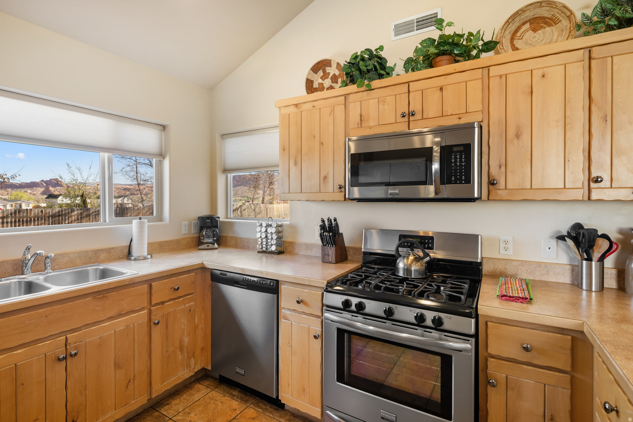 RIM VILLAGE - Residential