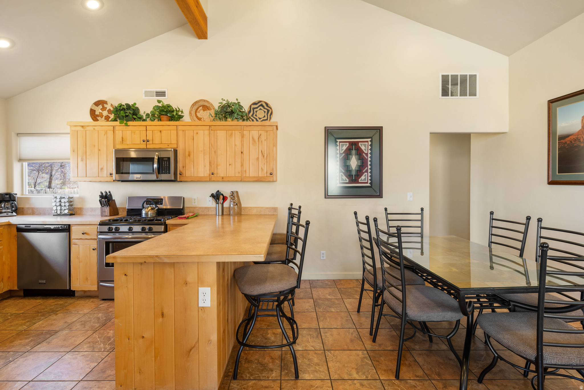 RIM VILLAGE - Residential