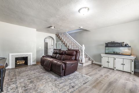 Tiny photo for 150 S 450 E, Clearfield, UT 84015 (MLS # 2145660)