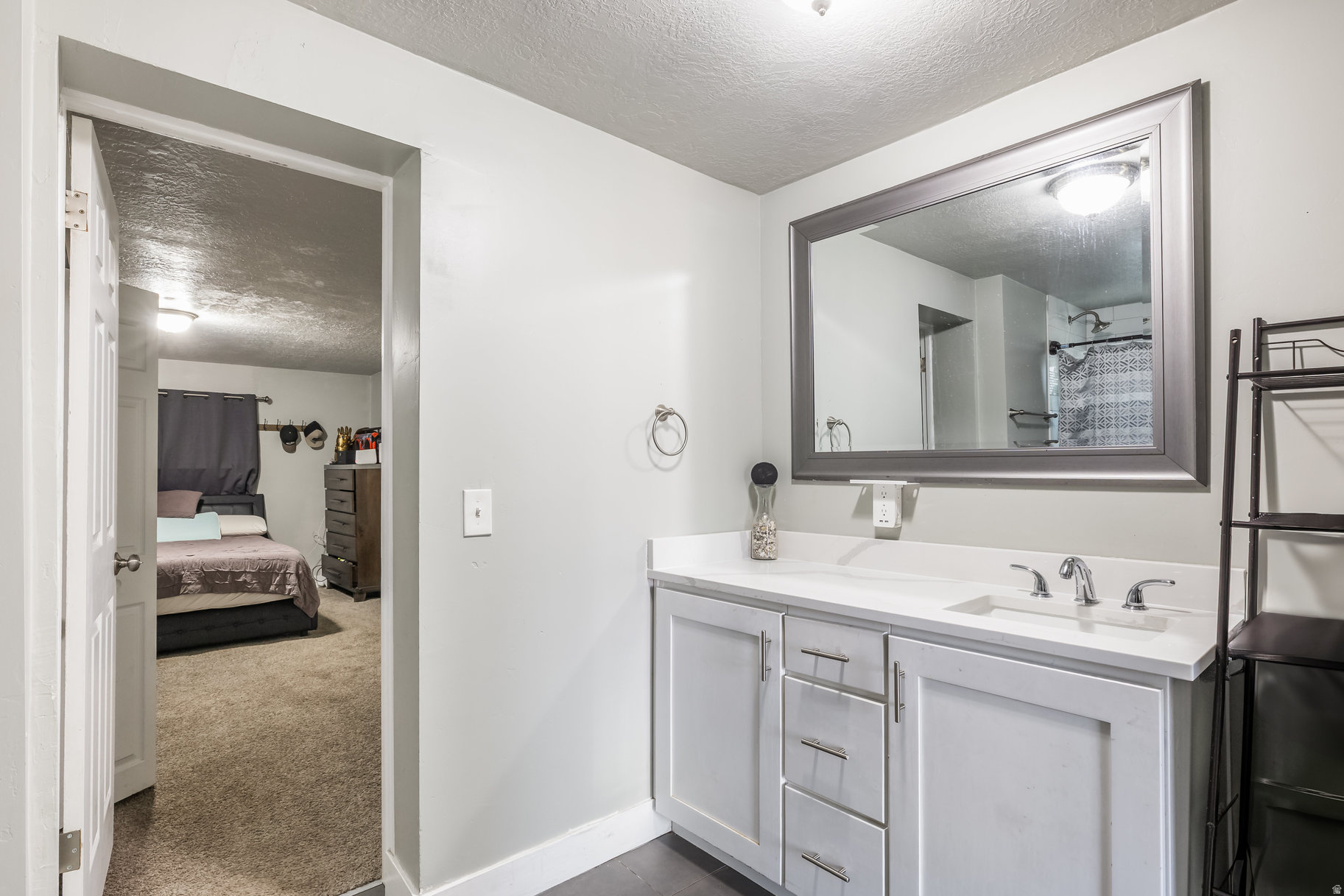 SMITH VILLAGE - Residential