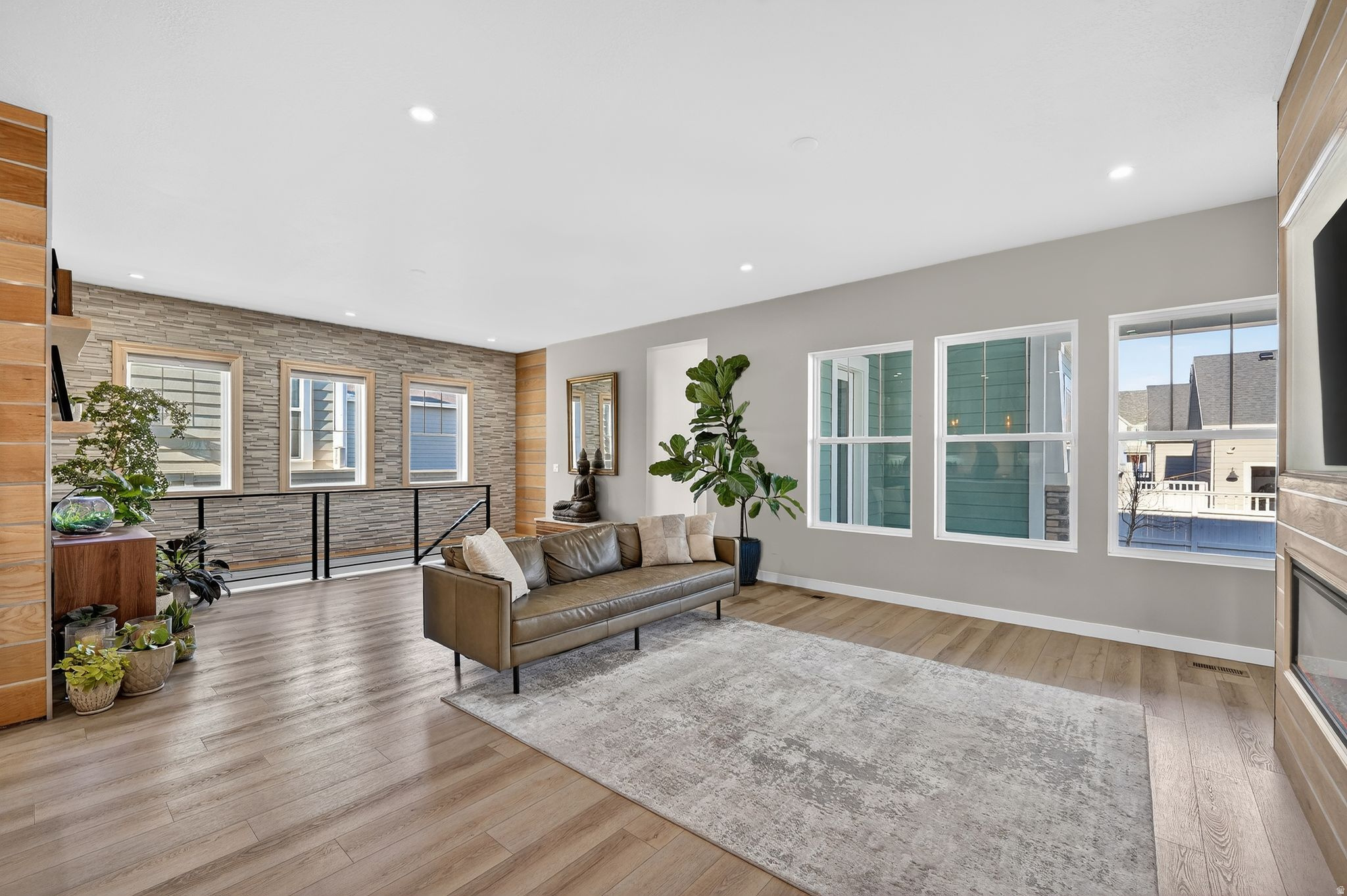 DAYBREAK VILLAGE - Residential