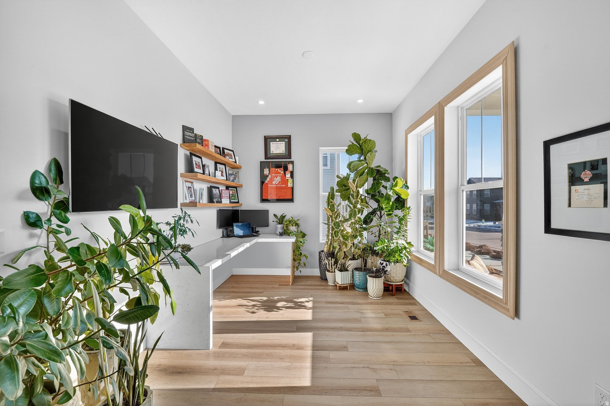 DAYBREAK VILLAGE - Residential