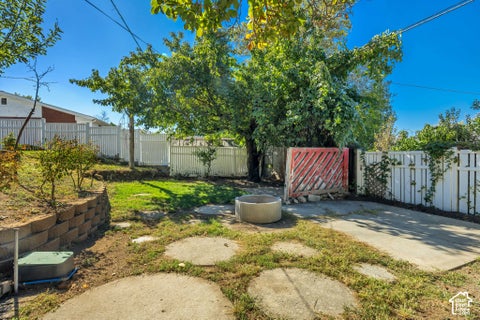 Tiny photo for 116 S TARTARIAN CIR E, Bountiful, UT 84010 (MLS # 2188925)