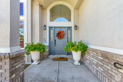 Tiny photo for 2047 E CANDLE TREE CV S, Sandy, UT 84092 (MLS # 2191775)