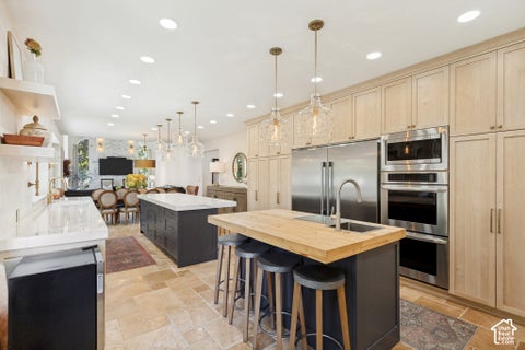 Tiny photo for 2047 E CANDLE TREE CV S, Sandy, UT 84092 (MLS # 2191775)