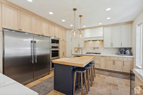 Tiny photo for 2047 E CANDLE TREE CV S, Sandy, UT 84092 (MLS # 2191775)