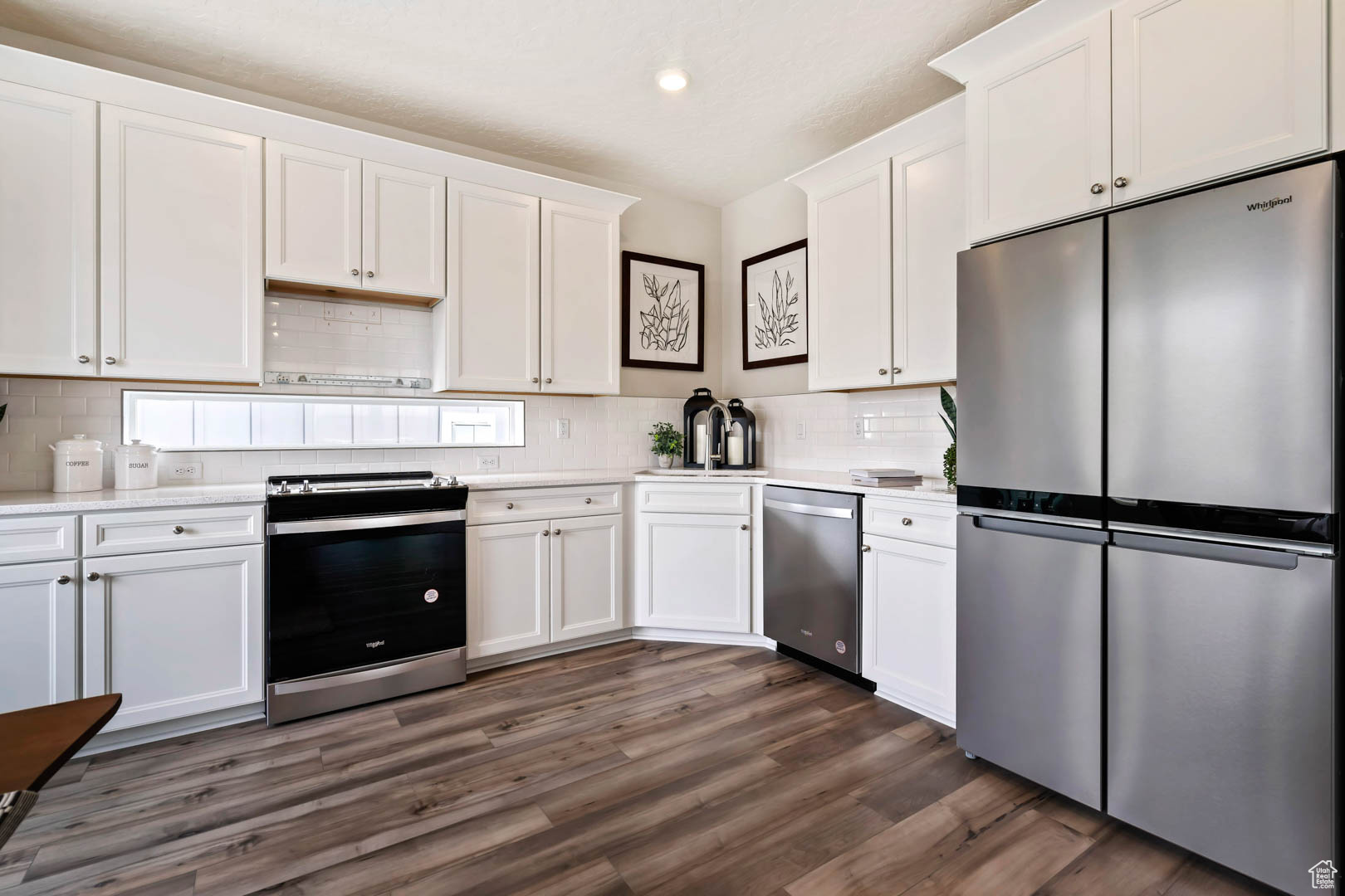 DAYBREAK - Residential