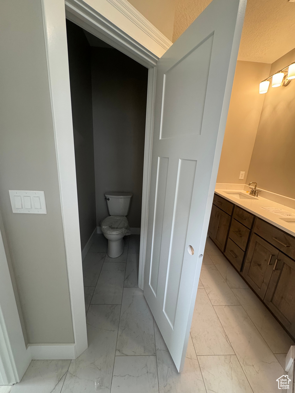1870 N Valley Dr #201, Layton, Utah image 32