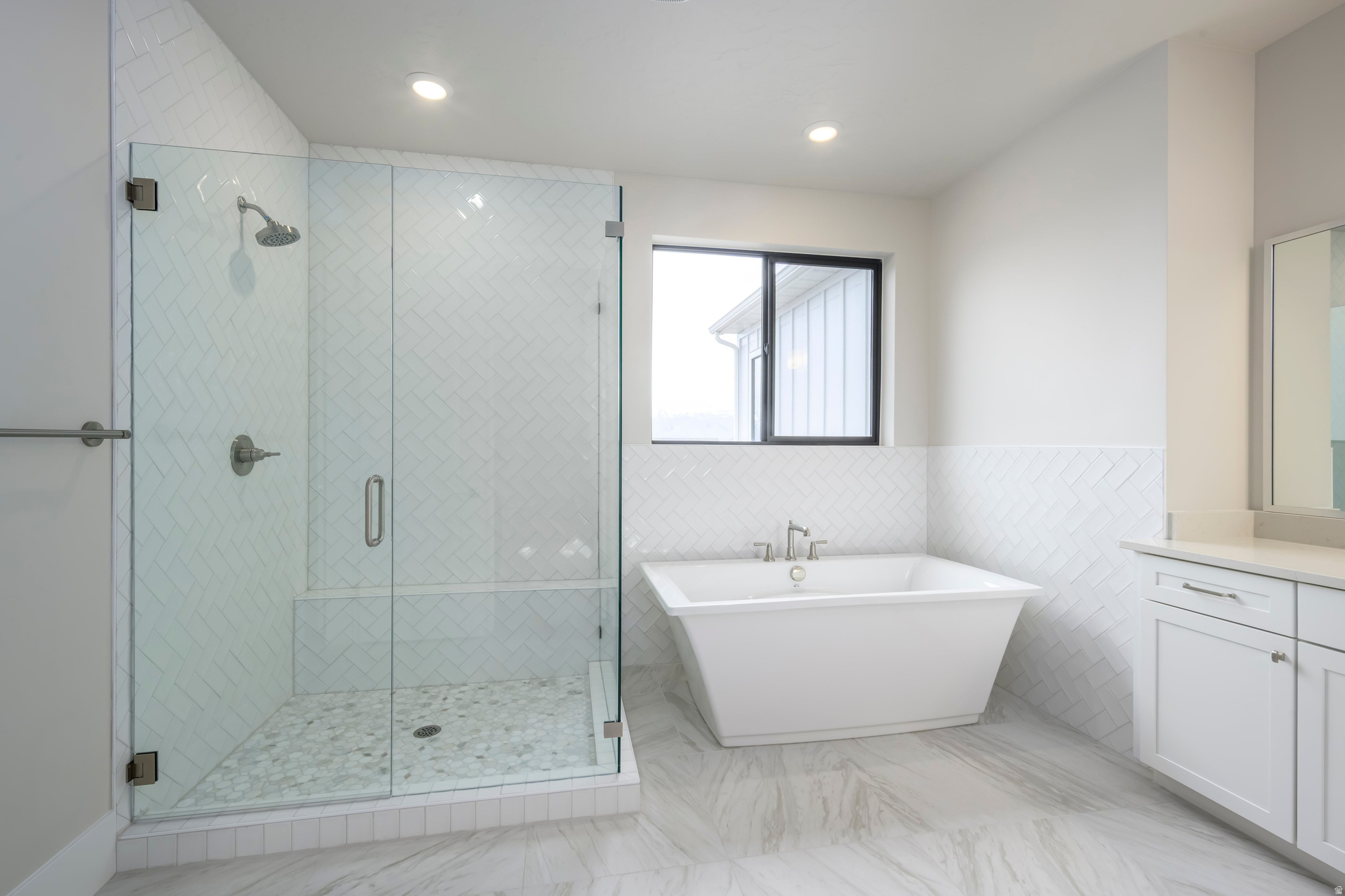 CROSSINGS AT LAKE CREEK - Residential